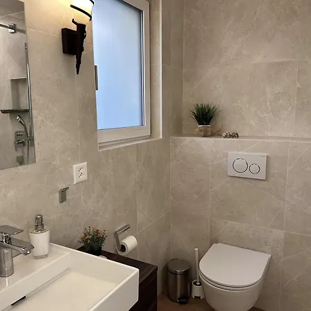 Casa Makatea By Fewotessin Brione sopra Minusio