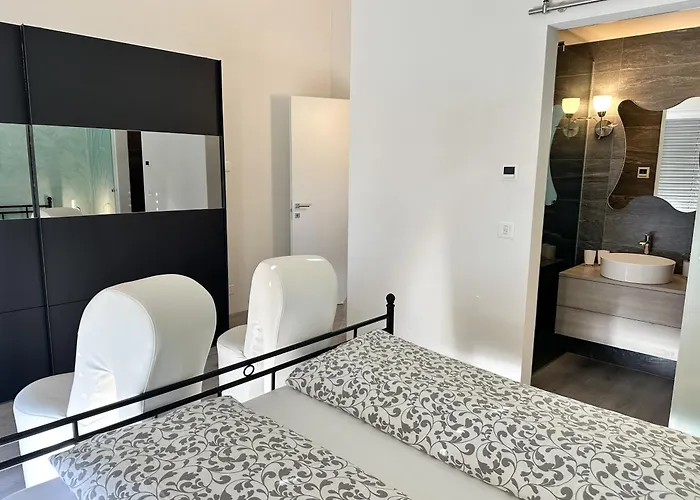 Casa Makatea By Fewotessin Holiday home Brione sopra Minusio